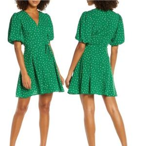 NWT French Connection adelise puff sleeve dress